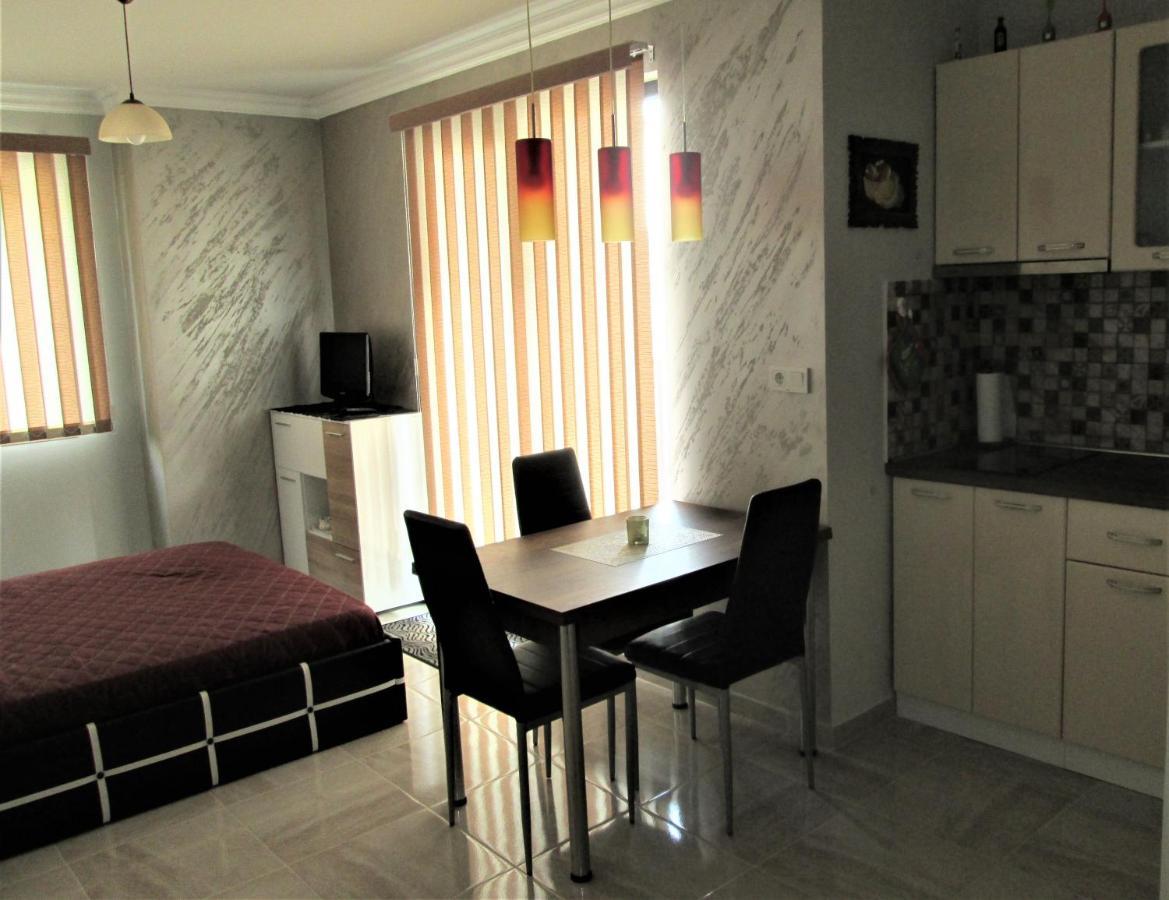 Studio Emi Pomorie Exteriör bild